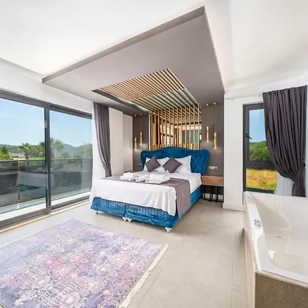 Iskenderun Sleeps 7 With Pool Air Con And Wifi 빌라