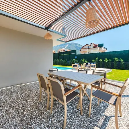 Iskenderun Sleeps 7 With Pool Air Con And Wifi 빌라 *