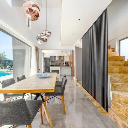Iskenderun Sleeps 7 With Pool Air Con And Wifi Ovacık